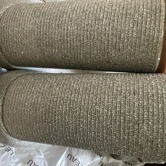 Le Chateau Sparkling Silver Women's Heels - Picture 6 of 6